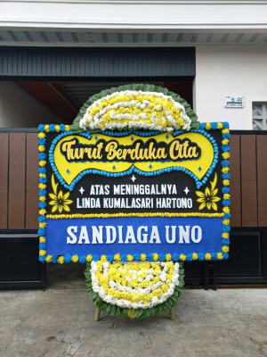 Papan Bunga Duka di Tewah